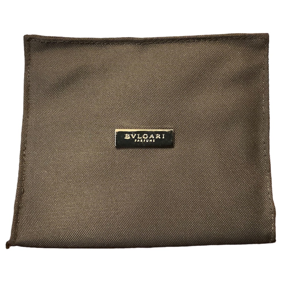 BVLGARI Italian Parfume Zipper Lined Case!